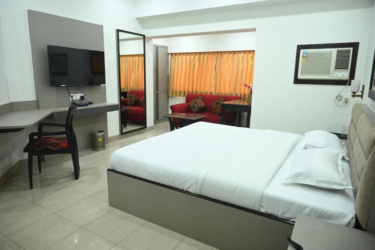 Elgin Suites Calcutta Extérieur photo