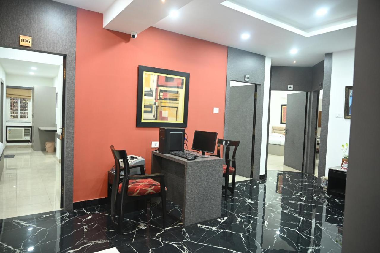 Elgin Suites Calcutta Extérieur photo